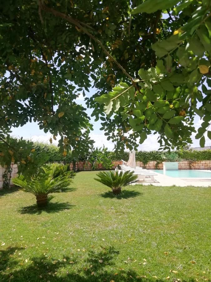 Il Giardino Del Tiglio Bed & Breakfast Uggiano La Chiesa Eksteriør bilde
