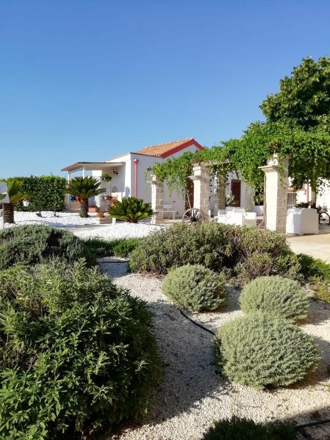 Il Giardino Del Tiglio Bed & Breakfast Uggiano La Chiesa Eksteriør bilde