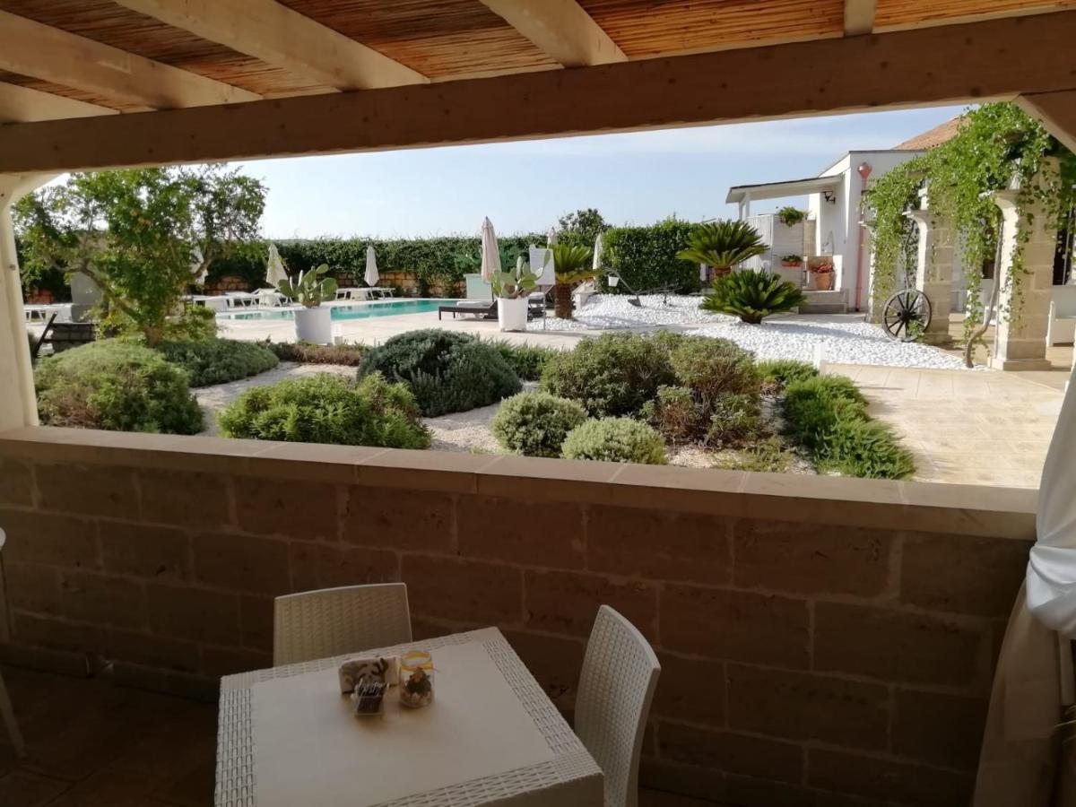 Il Giardino Del Tiglio Bed & Breakfast Uggiano La Chiesa Eksteriør bilde