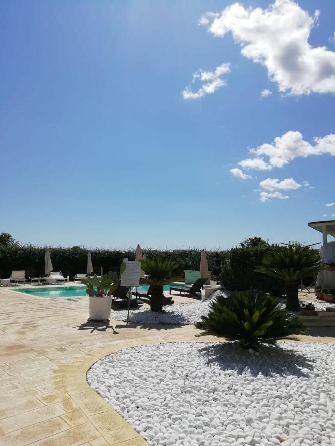 Il Giardino Del Tiglio Bed & Breakfast Uggiano La Chiesa Eksteriør bilde