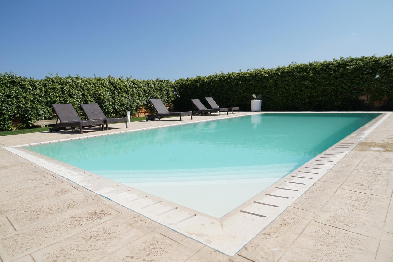 Il Giardino Del Tiglio Bed & Breakfast Uggiano La Chiesa Eksteriør bilde