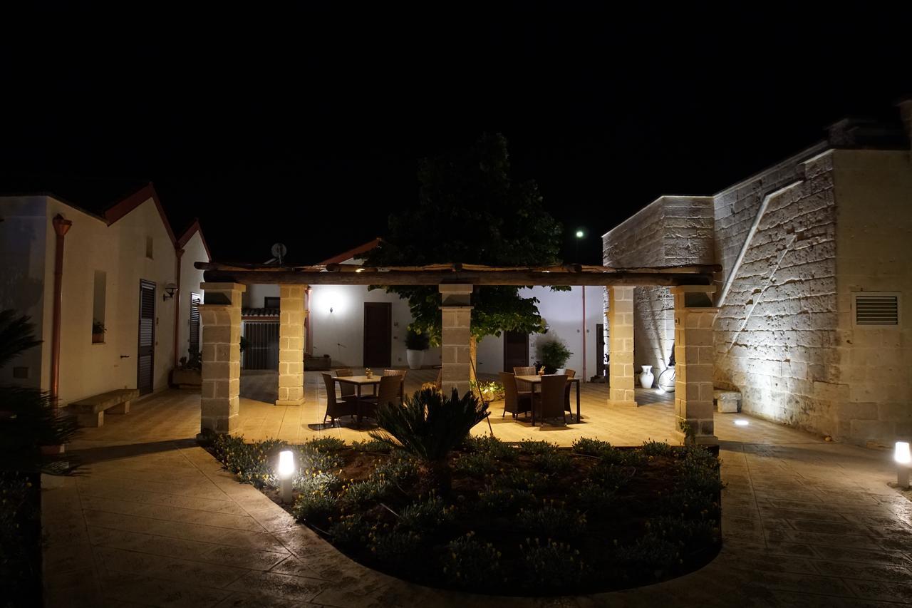 Il Giardino Del Tiglio Bed & Breakfast Uggiano La Chiesa Eksteriør bilde