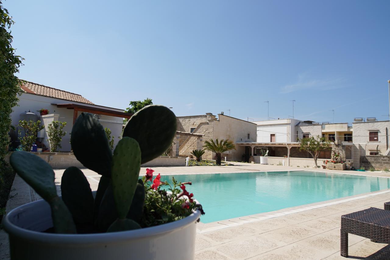 Il Giardino Del Tiglio Bed & Breakfast Uggiano La Chiesa Eksteriør bilde